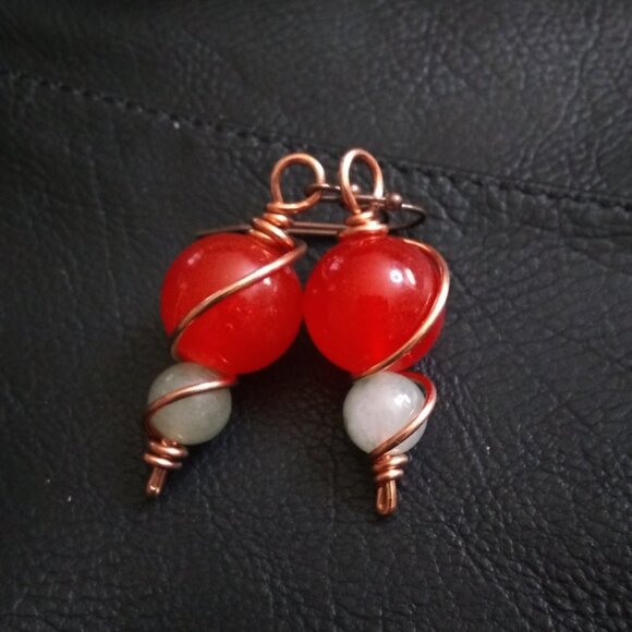 Vibrant & Colorful for Autumn & Fall! Chunky Short Stack Dangle Earrings - Picture 8 of 9